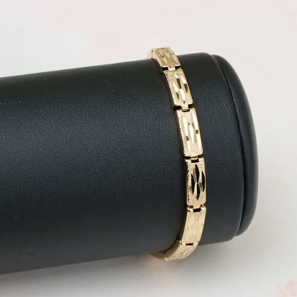 "Textured Geometric Rose Gold Bracelet in Polished Finish, XPBL0862 - Picture 9 of 12